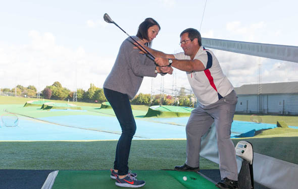 LADIES GOLF LESSONS - World of Golf : World of Golf London